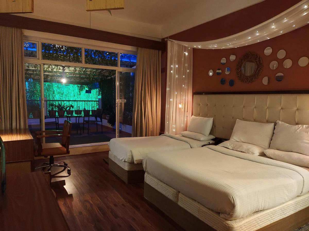 Orchid Square Hotel Coonoor Buitenkant foto