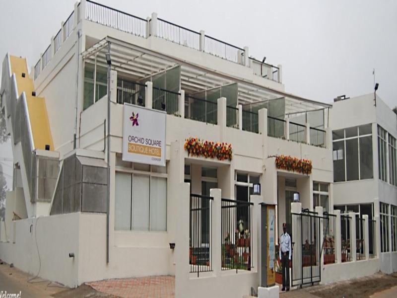 Orchid Square Hotel Coonoor Buitenkant foto