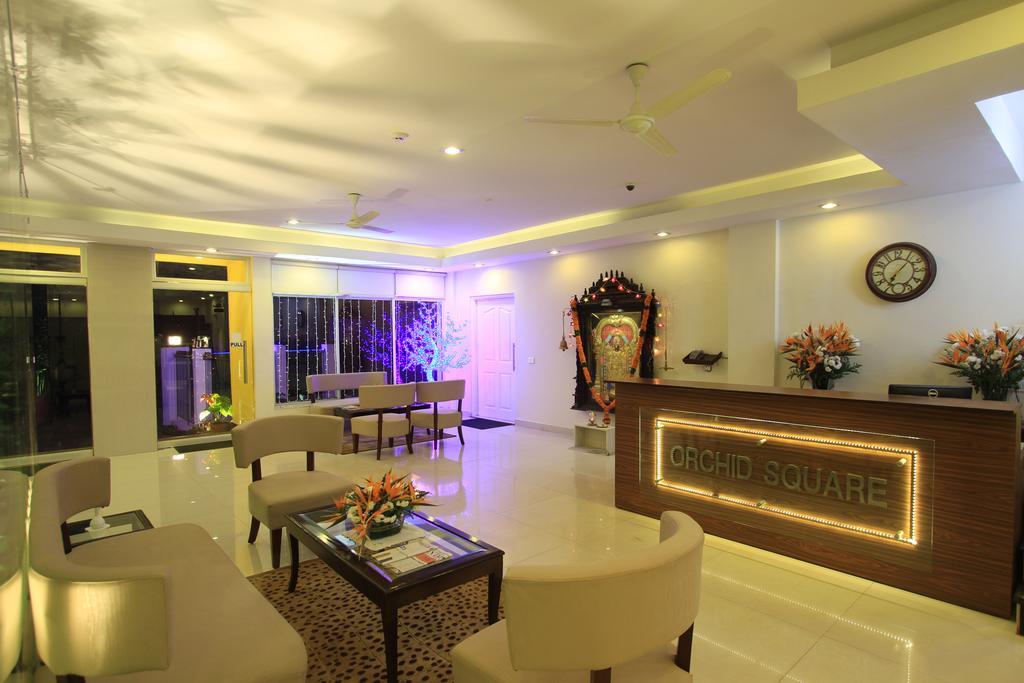 Orchid Square Hotel Coonoor Buitenkant foto