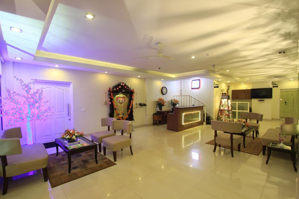 Orchid Square Hotel Coonoor Buitenkant foto