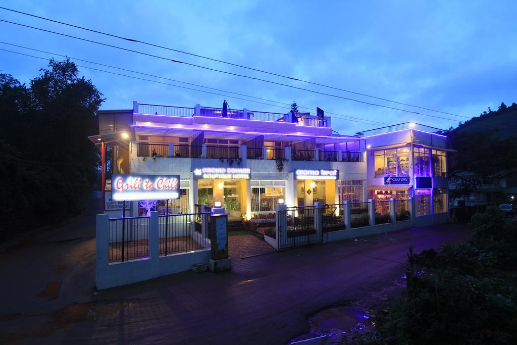 Orchid Square Hotel Coonoor Buitenkant foto